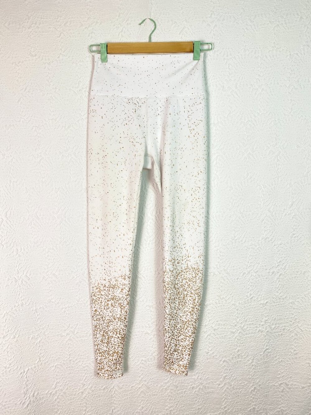 BuffBunny Collection White Gold Speckled High Rise Leggings Size Medium - Picture 2 of 6